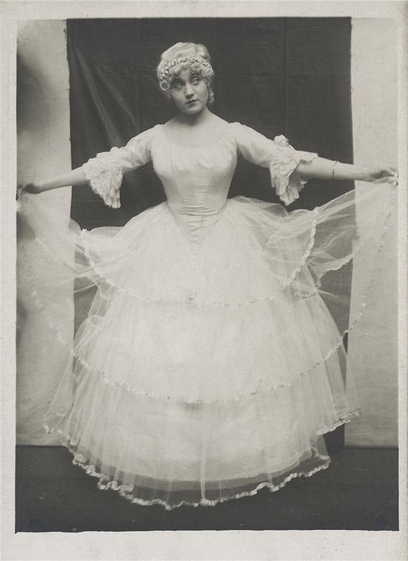 Bajaja (Růžena Janečková). Zdroj Archiv ND.