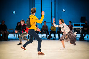 Jaro Viňarský, Tereza Ondrová, Nathan Jardin. Foto: Archiv Divadla Ponec.
