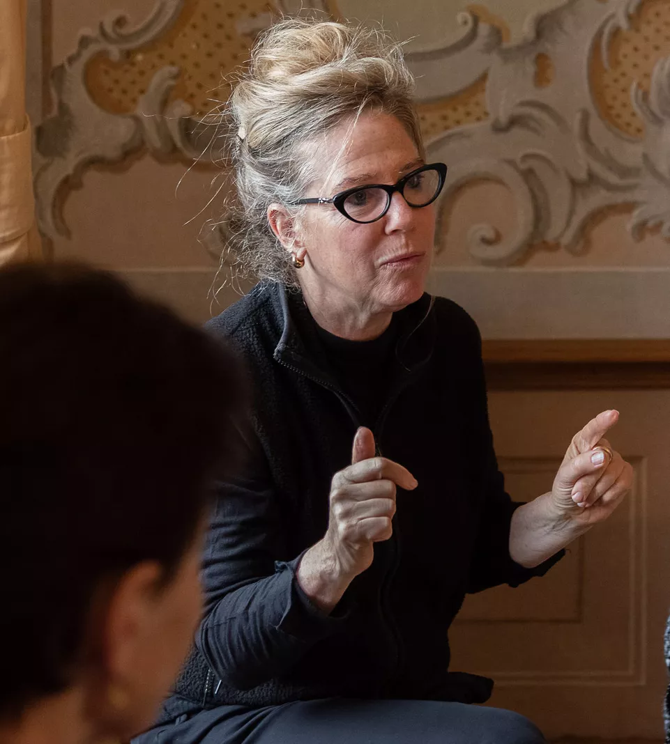 Galit Liss vede workshop na zámku ve Žďáře nad Sázavou. Foto: Alena Češková.