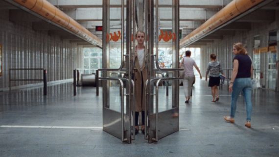 Vítězem letošního Festivalu tanečních filmů je Delimitation Terezy Vejvodové s Markétou Jandovou