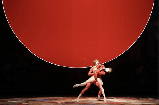 Portrait Wayne McGregor - Sunyata. Foto: Wilfried Hoesl.