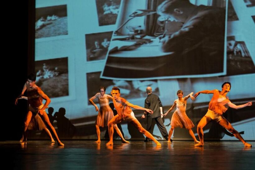 Hommage á la vie (Kristýna Kodedová, Gaëtan Pires, Lenka Maříková, Aleš Hanzlík, Jaroslav Slavický, Zuzana Fikrová, František Vlček).Foto: Michal Hančovský.