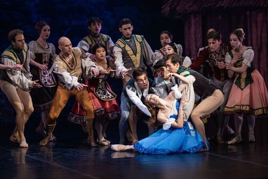 Giselle. Balet Národního divadla Brno. Foto: Pavel Hejný. 
