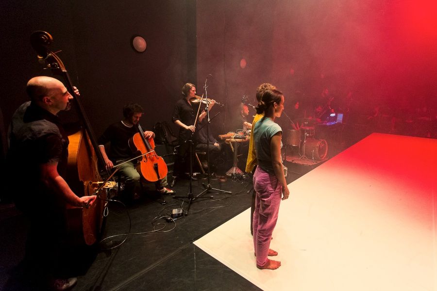 S Pražským improvizačním orchestrem v Ponci. Foto: archiv Ponec