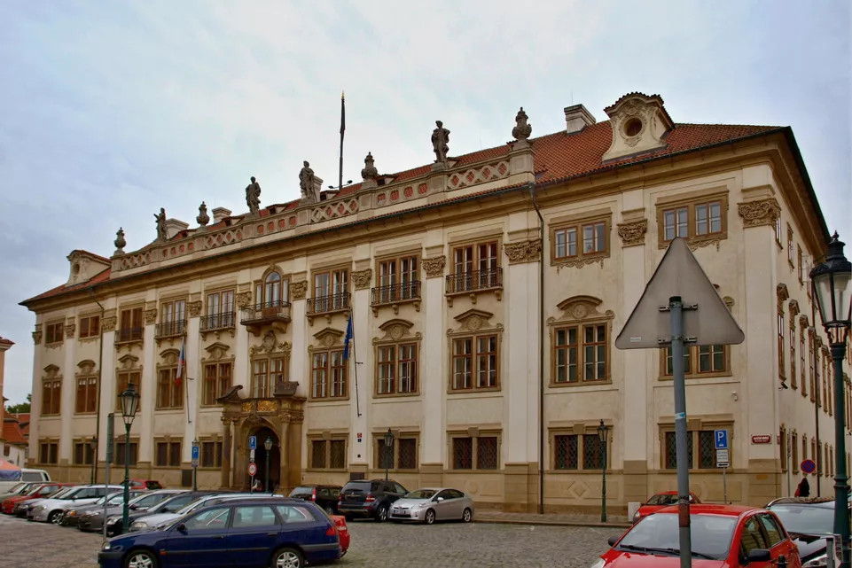 Ministerstvo kultury, Nostický palác. Wikimedia Commons. 