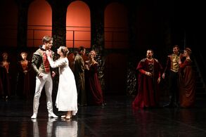 Romeo a Julie (Eliška Černohlávková, Roman Soviar). Foto: Petr Berounský.