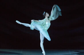 Raymonda (Olga Smirnova). Foto: Jelena Fetisova.