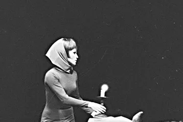 Knoflík 1968 (L. Kovářová). Foto: Vilém Sochůrek, Divadelní ústav