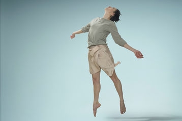 Nadační fond pro taneční kariéru připravil publikaci 10 kroků jak začít novou kariéru