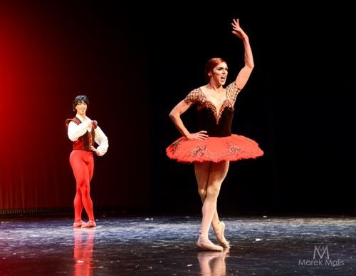 Tanečníci Ballet Hommes Fatals vystoupili na gala v Německu