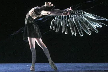 Anglický královský balet: světová premiéra nového baletu Raven Girl