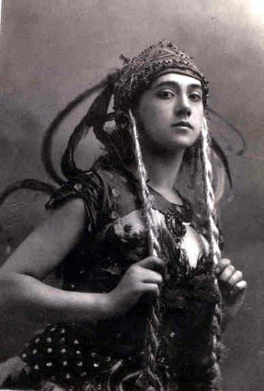 Tamara Karsavina, Pták Ohnivák. Foro: wikimedia commons.
