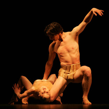 Petite Mort. Adéla Pollertová, Alexandre Katsapov. Foto: Radovan Šubín.
