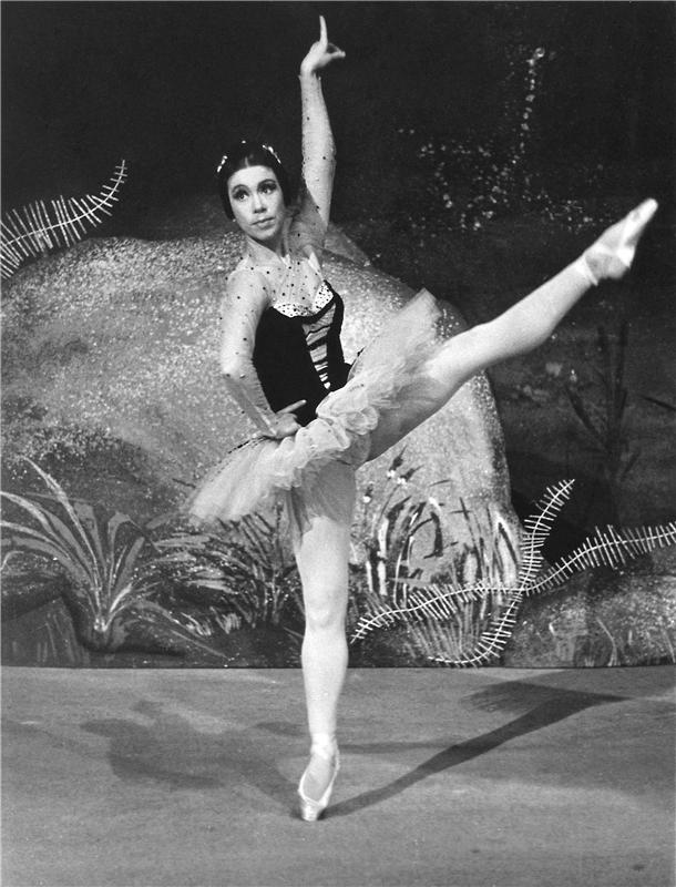Pohádka o Honzovi - 18.12.1970, Jelena Kovalevská (Víla).
Foto Jaromír Svoboda. Foto Archiv ND.