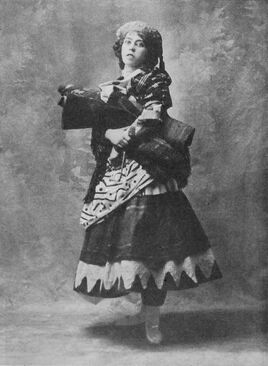 Bronislava Nižinská, Kolombína v baletu Petruška. Zdroj: Harvard Theatre Collection, Houghton Library.