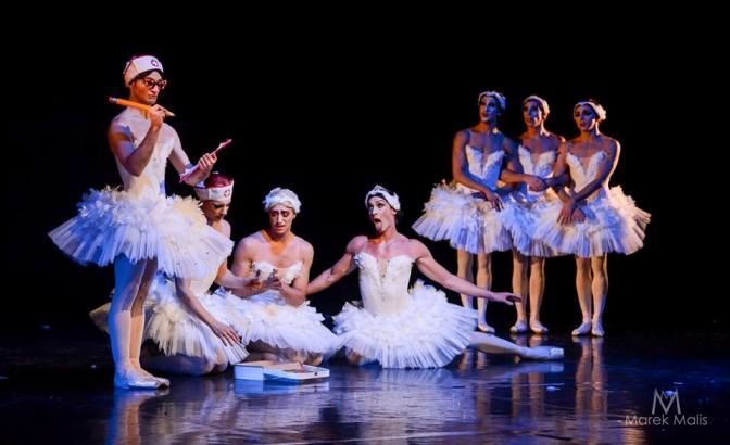 Ballet Hommes Fatals budou tančit ve Stuttgartu na podporu žen