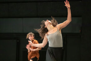 Delicate - Anna Biczók. Foto Dániel Dömölky.