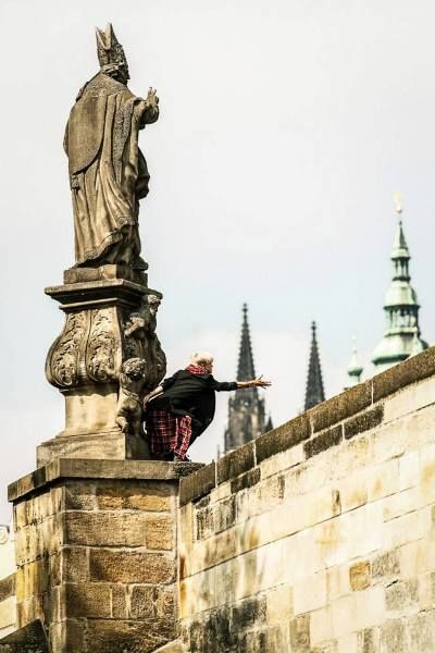 Setkání tanečních profesionálů u příležitosti premiéry krátkého tanečního filmu Moving Prague