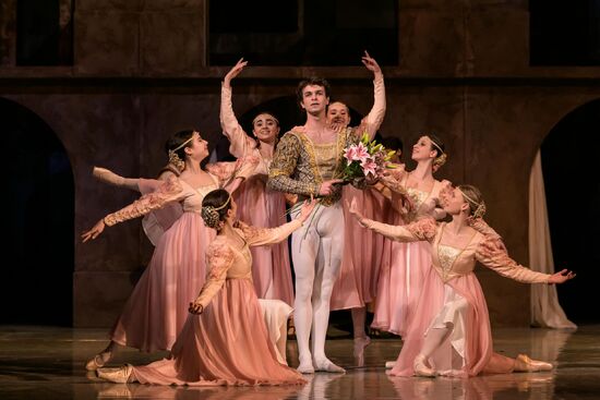 Romeo a Julie. Balet Moravského divadla Olomouc. Foto: Sergej Gherciu. 