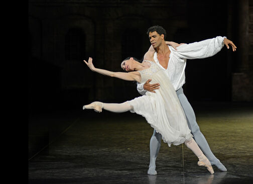 Romeo a Julie (Carlos Acosta, Tamara Rojo). Foto: Dave Morgan, zdroj Dance Tabs.