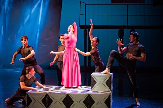 Proměny. Balet Divadla města Ústí nad Labem. Foto: zdroj archiv Divadla města Ústí nad Labem.