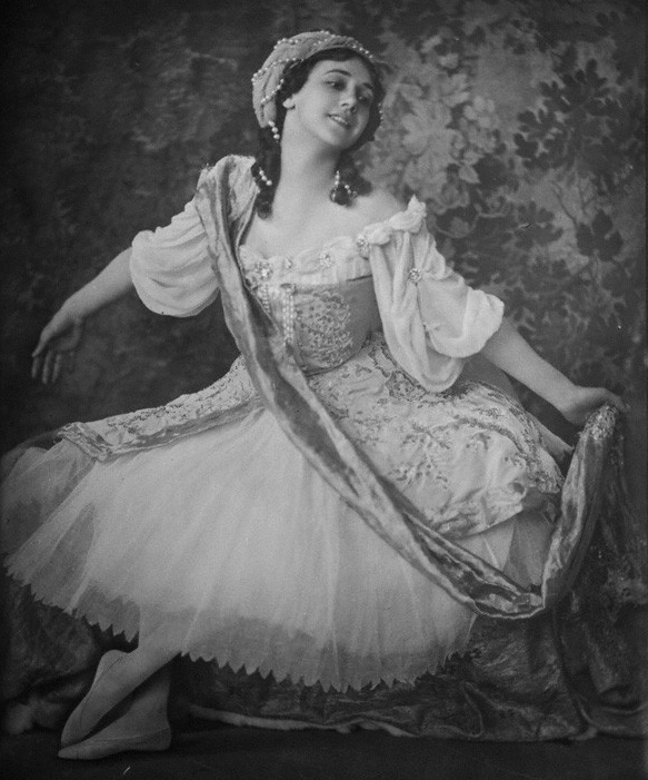Tamara Karsavina, Pavillon d'Armide. Foto: wikimedia commons.
