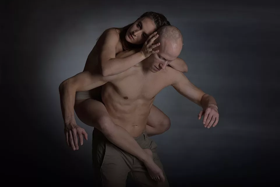 La Mar (Hanna Nussbaumer, Viktor Konvalinka). Foto Andrea Barcalová.