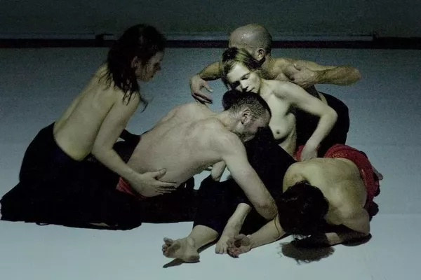 Brut (Kateřina Stupecká, Palo Kršiak, Lea Švejdová, Honza Malík, Tereza Lenerová. FOTO: Aneta Šebelková