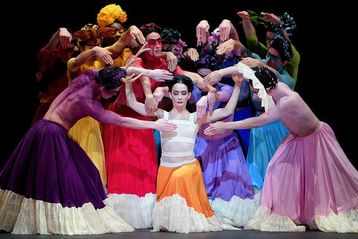 Broken Wings (English National Ballet). Foto: Laurent Liotardo.