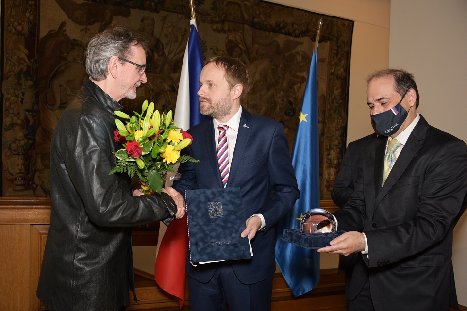 Ministr Kulhánek předal Cenu Gratias agit osobnostem (Jiří Kylián). Foto: MZV ČR /MFA CZ.