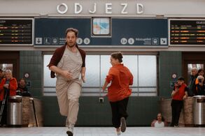 Premiéra tanečního site-specific happeningu na nádraží: umění, které spojuje a připomíná, že i každodennost může být magická