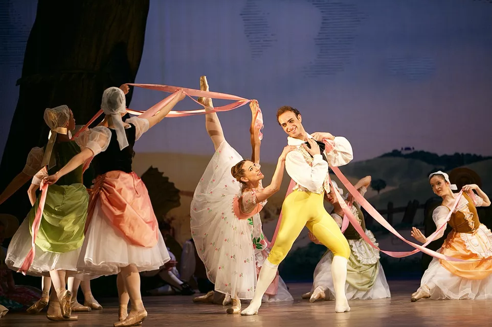Marná Opatrnost (Nikola Marová, Giovanni Rotolo). Foto Dasa Wharton.