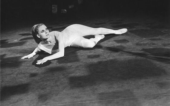 Miroslava Pešíková, noblesní primabalerína, ideální taneční partnerka a energická pedagožka ve zlatých střevících 