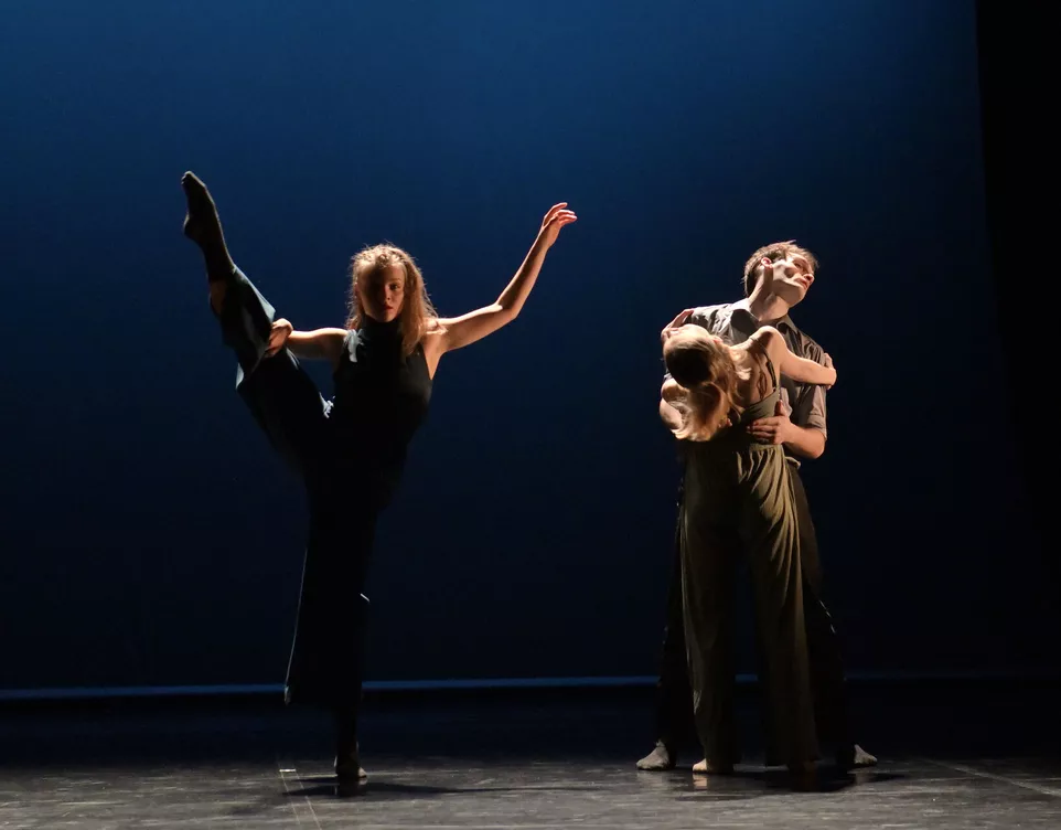 Spletité cesty. Bohemia Balet. Luisa Brychcínová, Matěj Šimůnek a Julie Miadiková. Foto:Ivo Dankovič.