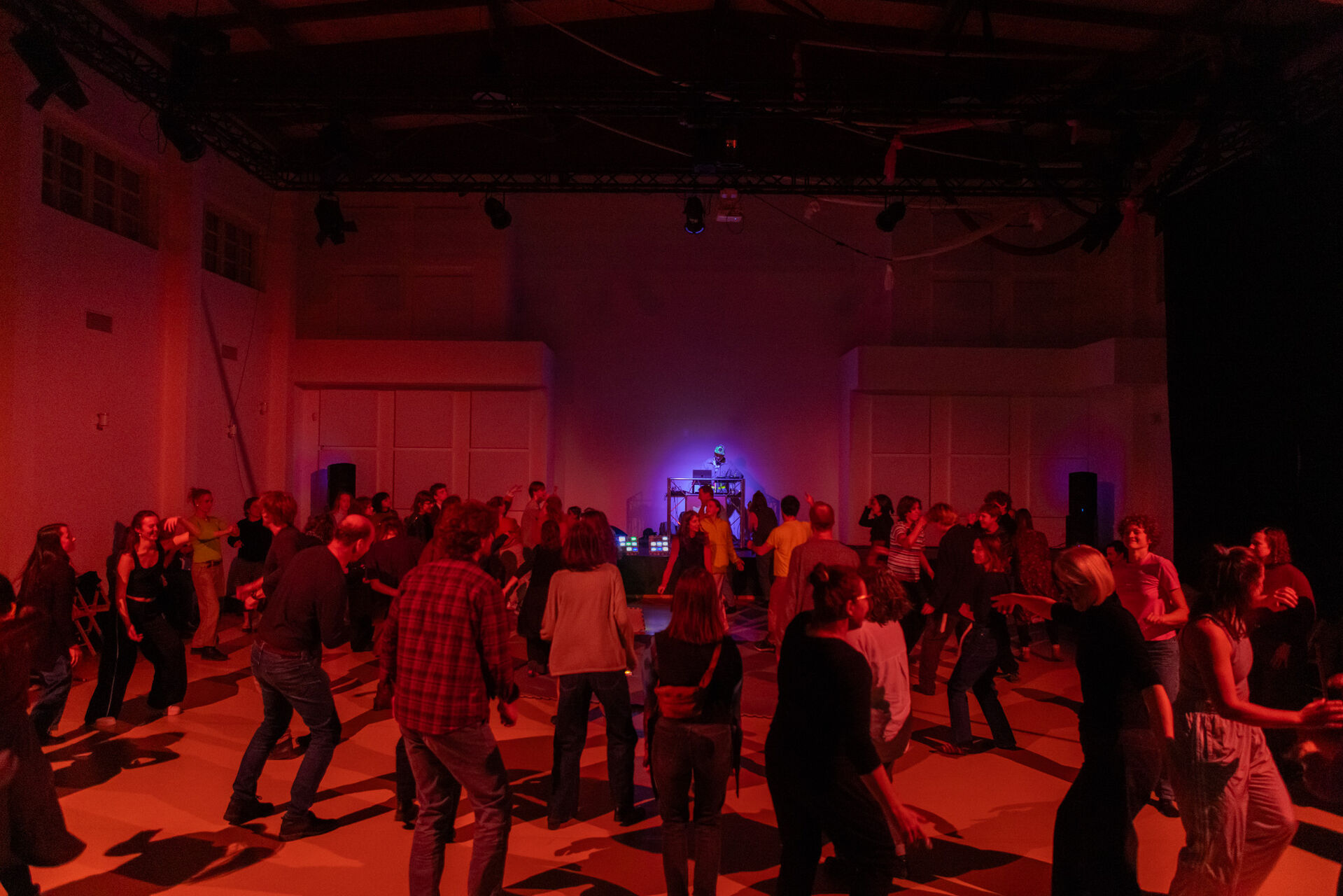 Odpojení. Holektiv. Foto: Dita Havránková. 