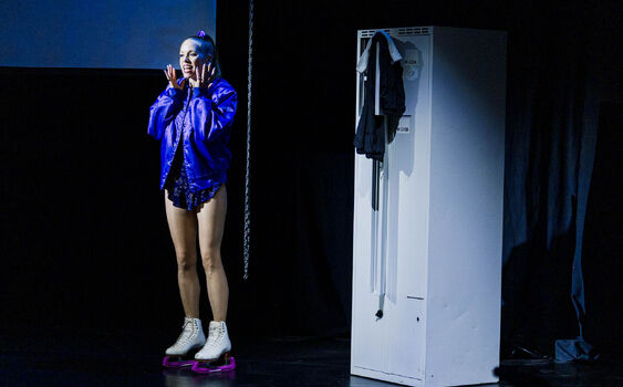 Krasobruslení bez pravidel jako terapie: Ikonická jízda inspiruje ke smíření s vlastní nedokonalostí 