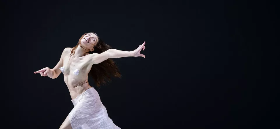 RADICAL VITALITY,SOLOS AND DUETS (Carol Prieur). Foto: Sylvie-Ann Paré.