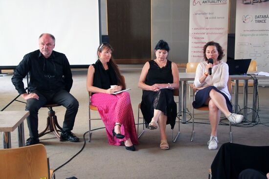 Antonín Schneider, Jana Bohutínská, Yvona Kreuzmannová, Jana Návratová. Foto: Ladislav Beneš.