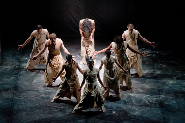 Akram Khan – Vertical Road