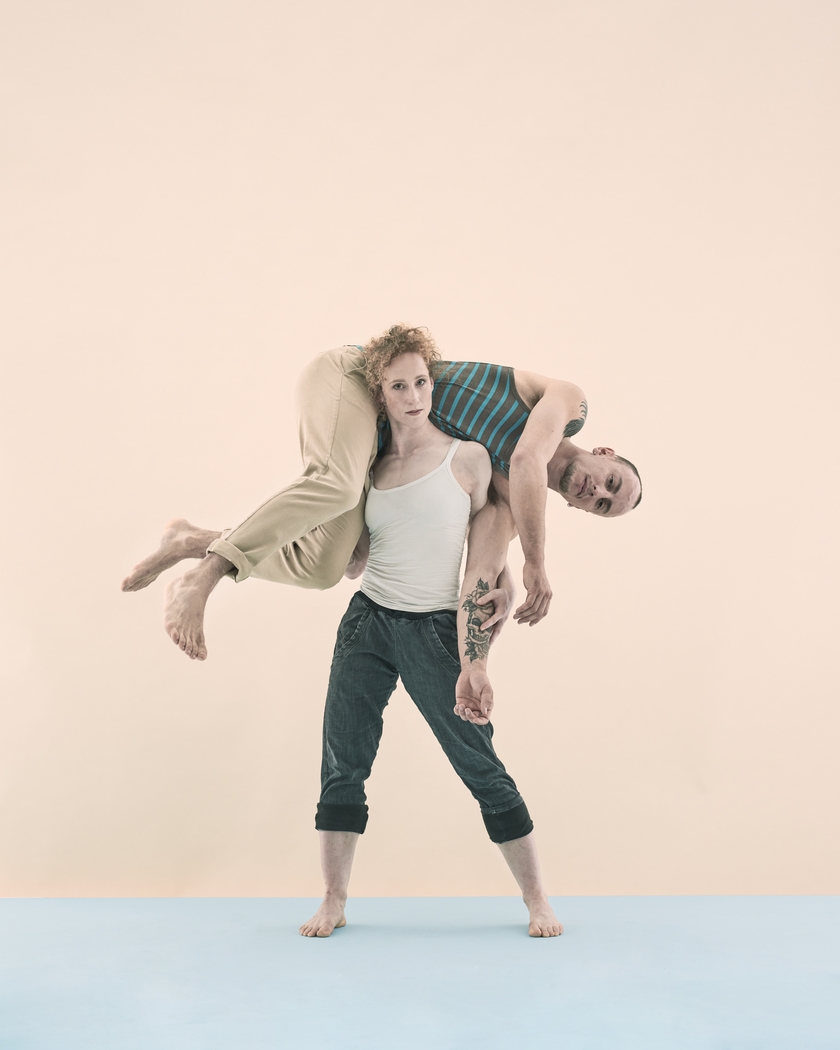 Akrobatický duet Knot oceněný na festivalu Fringe v Edinburghu bude uveden dvakrát na Jatkách78