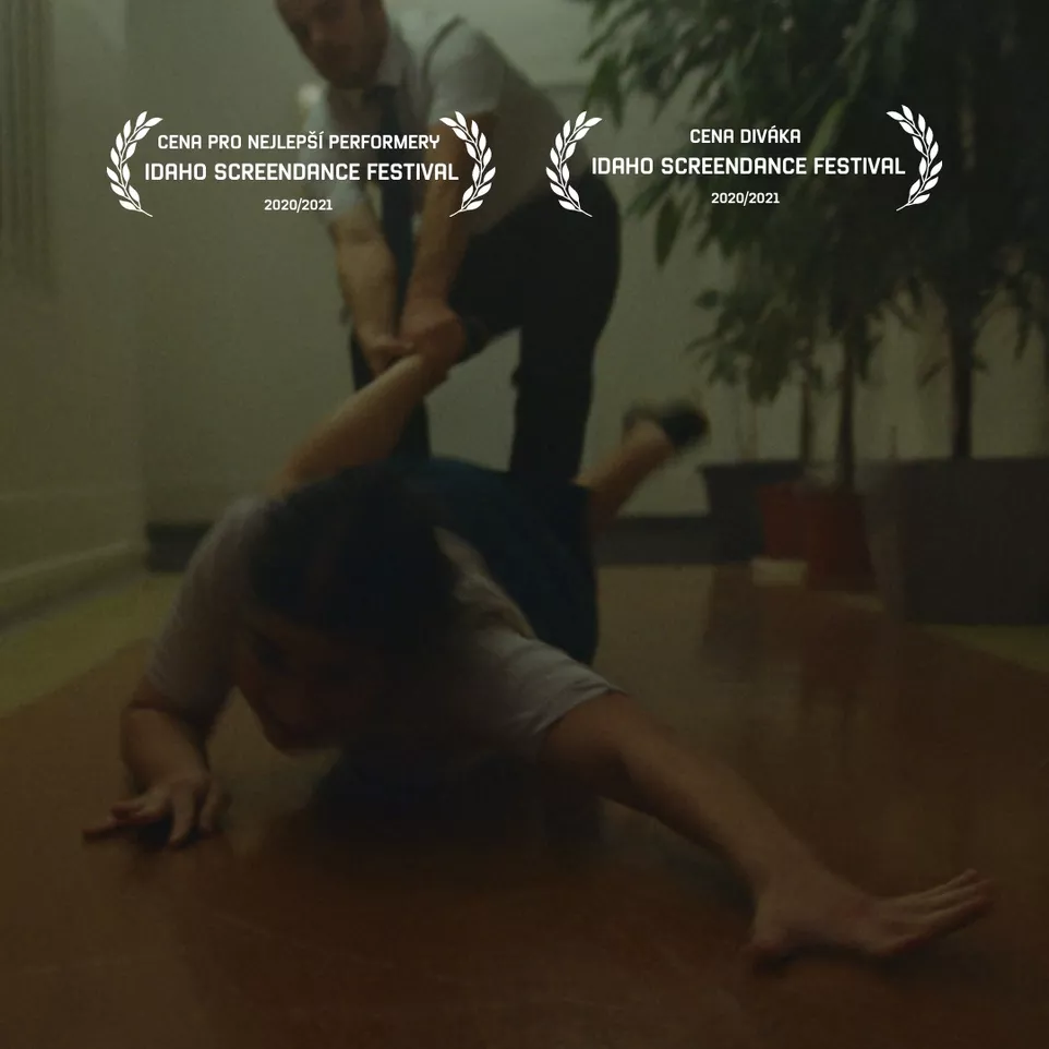 Taneční film Efeméry souboru Farma v jeskyni bude v neděli uveden na ČT art