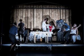 Doba z druhé ruky. Zdroj: Web www.spitfirecompany.cz