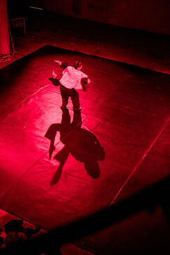 Děti diktatur. Bárbara Hernández a Lukas Lizama. Foto: Tomáš Král.