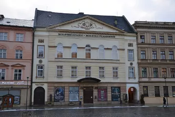 Moravské divadlo. Zdroj Wikimedia Commons.