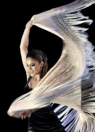 Tanečnice Patricia Guerrero a zpěvák Arcángelo budou hlavními hosty festivalu Ibérica