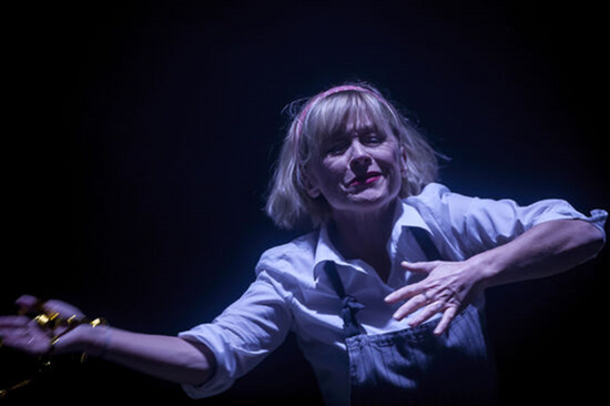 Poprvé a naposledy (420PEOPLE). Foto: Vojtěch Brtnický.