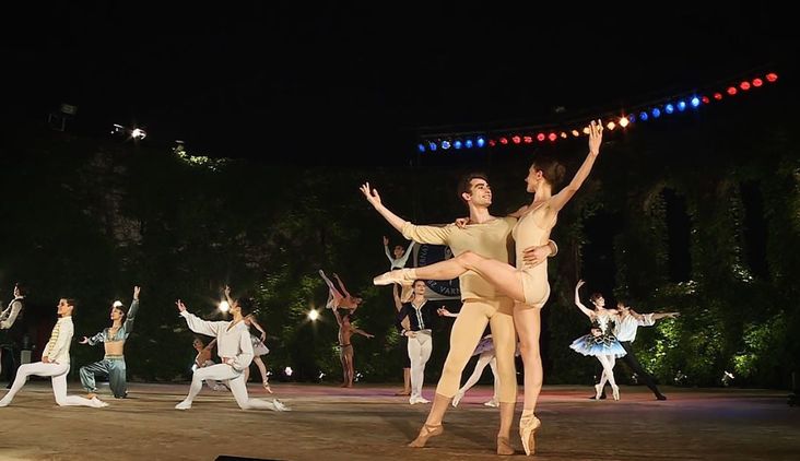 Nejstarší baletní soutěž je odložena kvůli nedostatku financí