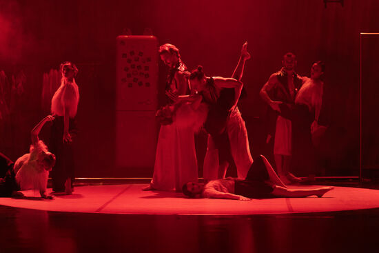 Armagedon: Poslední derniéra. Losers Cirque Company. Foto: Mario Bakuš.