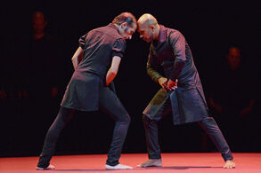 Akram Khan & Israel Galván. Foto: Dave Morgan.