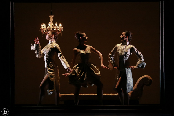 Bubeníček International Ballet Gala (Tokyo City Ballet, L'heure bleue. Foto Otto Bubeníček.